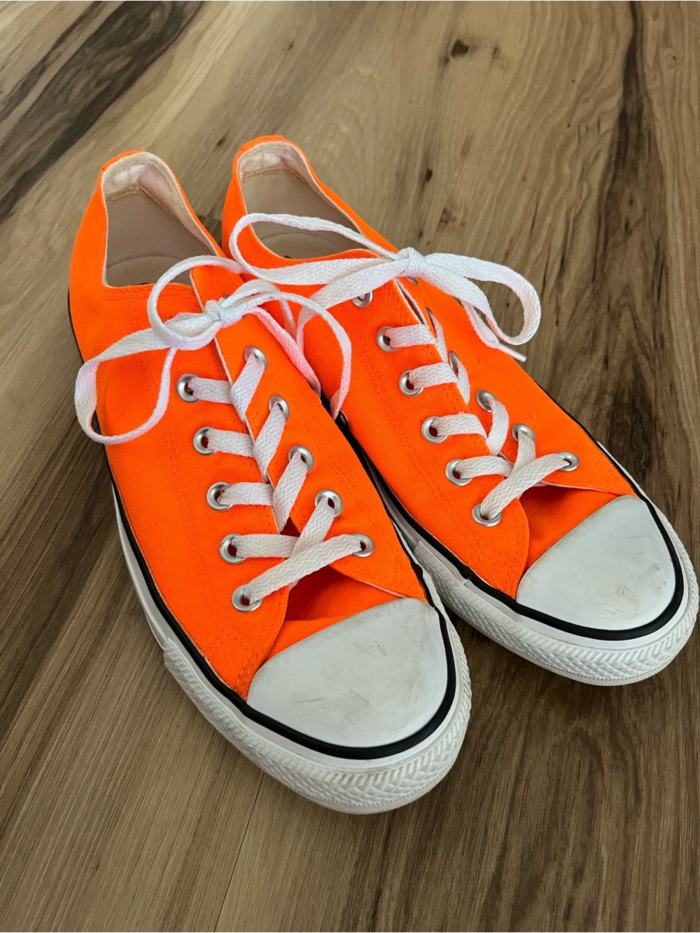 Converse Chuck Taylor All Star Sneakers Bright Neon Orange Size Mens-7.5 W-9.5